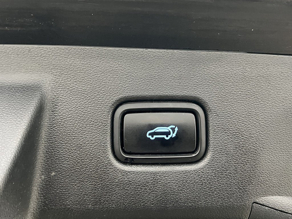 Vehicle Image 33