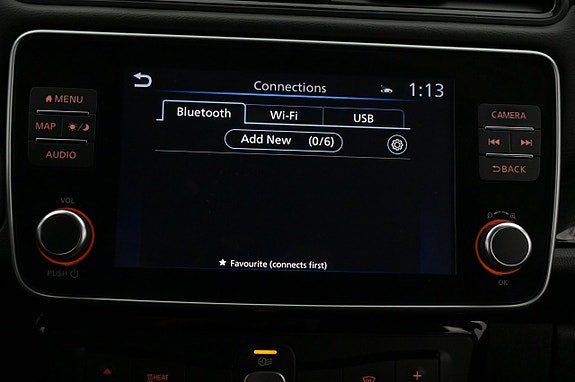Vehicle Image 16
