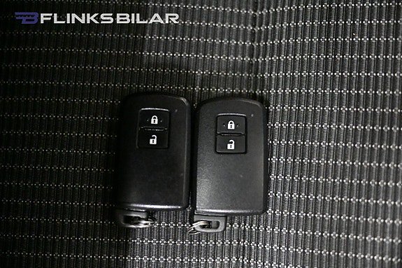 Vehicle Image 27