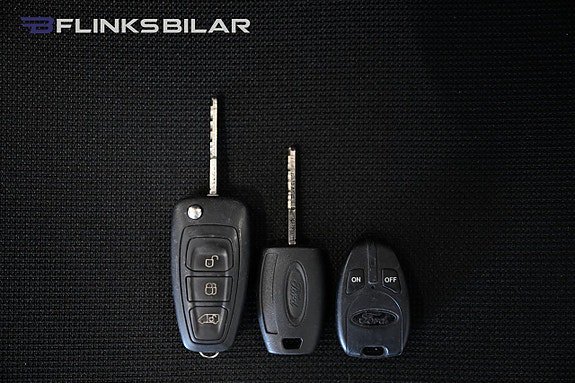 Vehicle Image 32