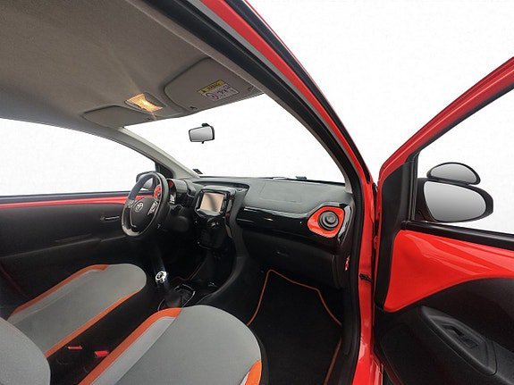 Vehicle Image 20