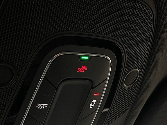 Vehicle Image 35
