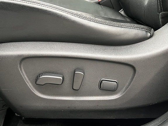 Vehicle Image 34