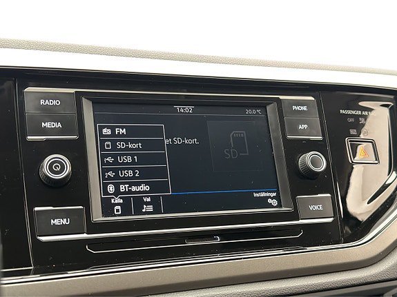 Vehicle Image 16