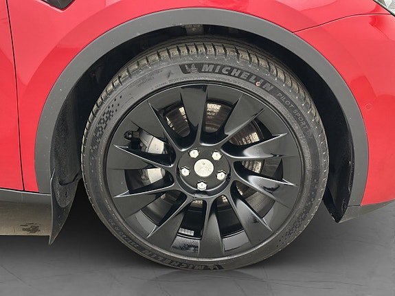 Vehicle Image 33