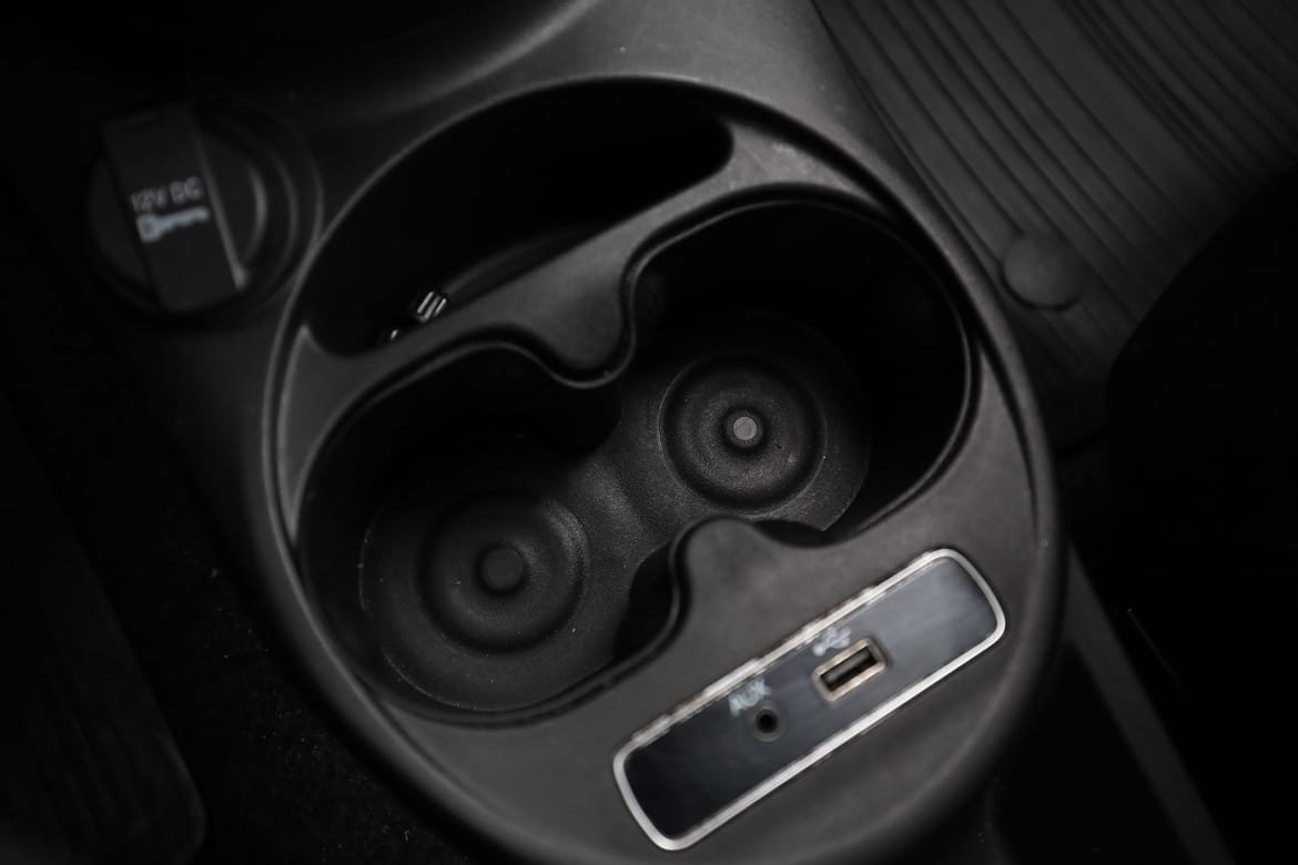 Vehicle Image 22