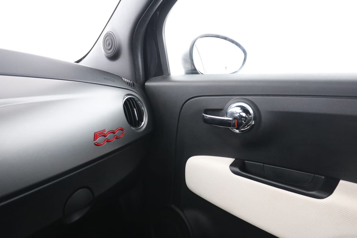 Vehicle Image 23