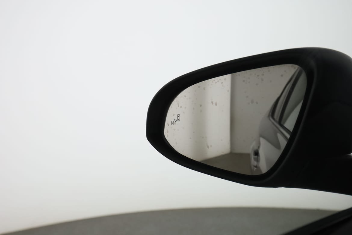 Vehicle Image 33