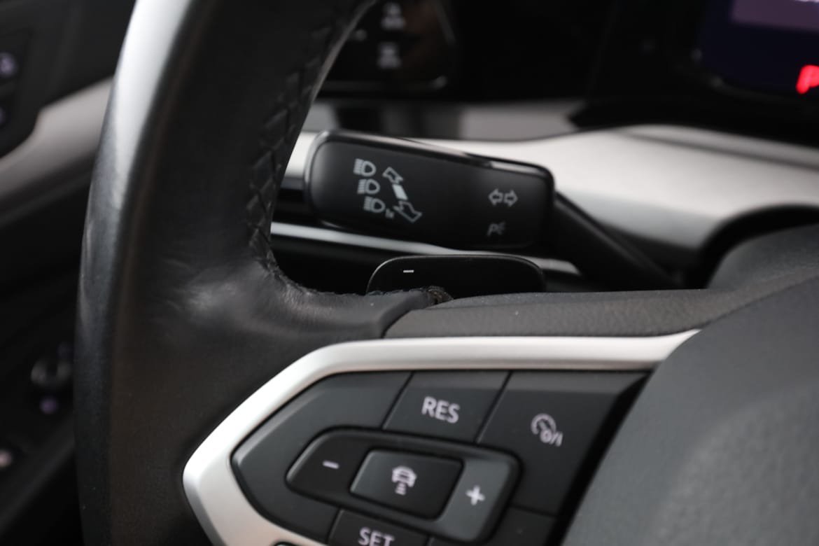 Vehicle Image 37