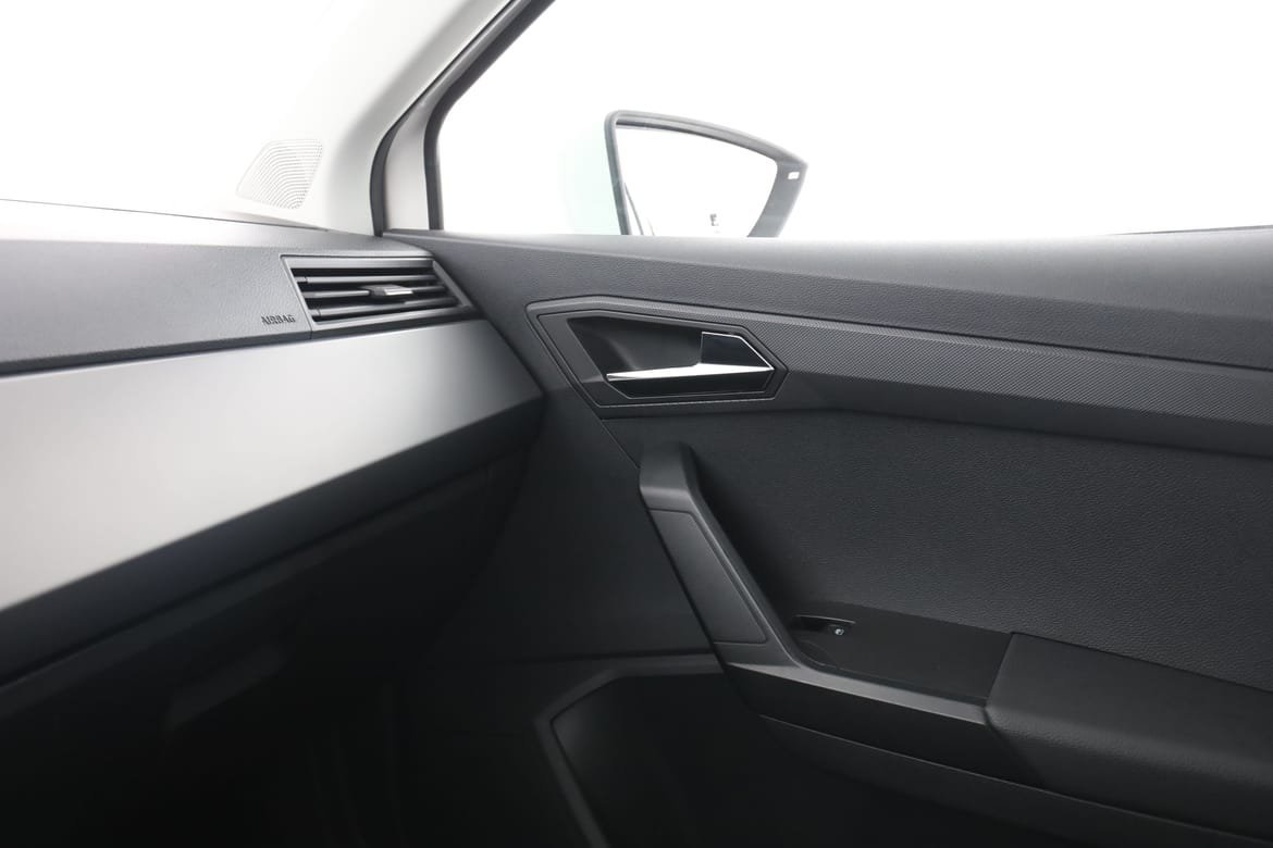 Vehicle Image 31