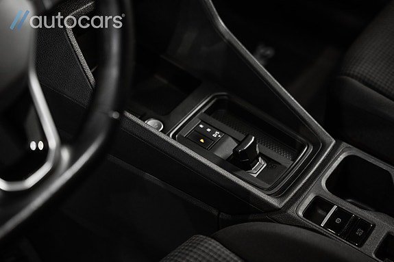Vehicle Image 29