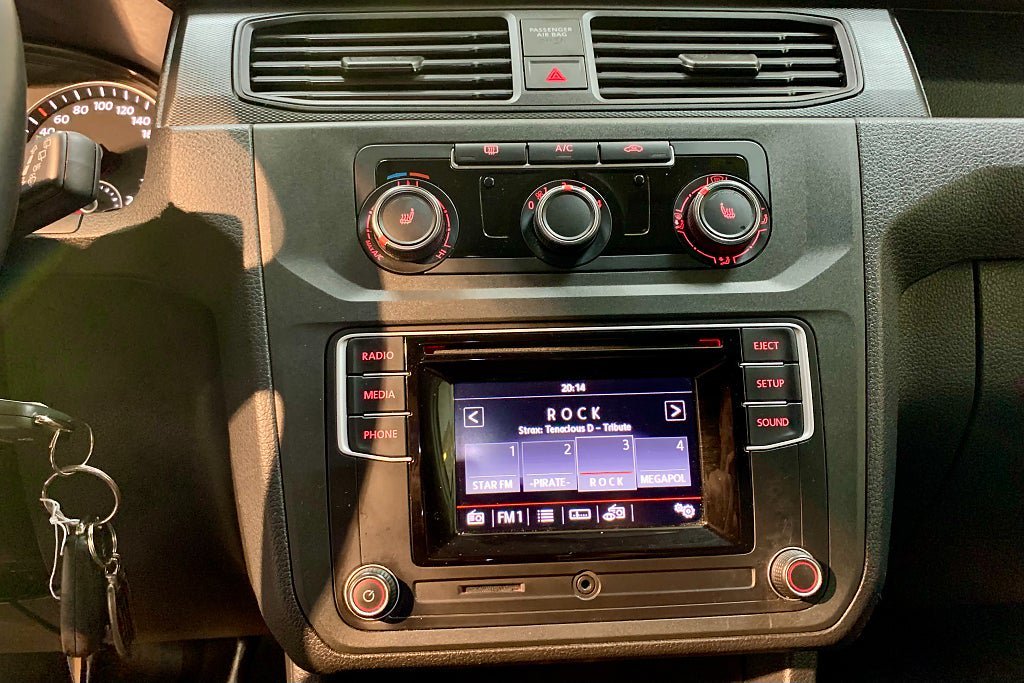 Vehicle Image 10