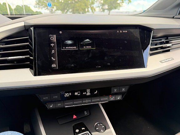 Vehicle Image 27