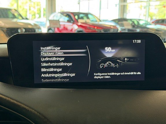 Vehicle Image 27