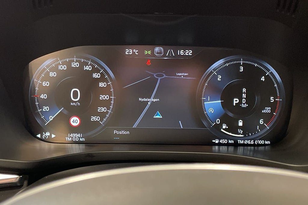 Vehicle Image 16