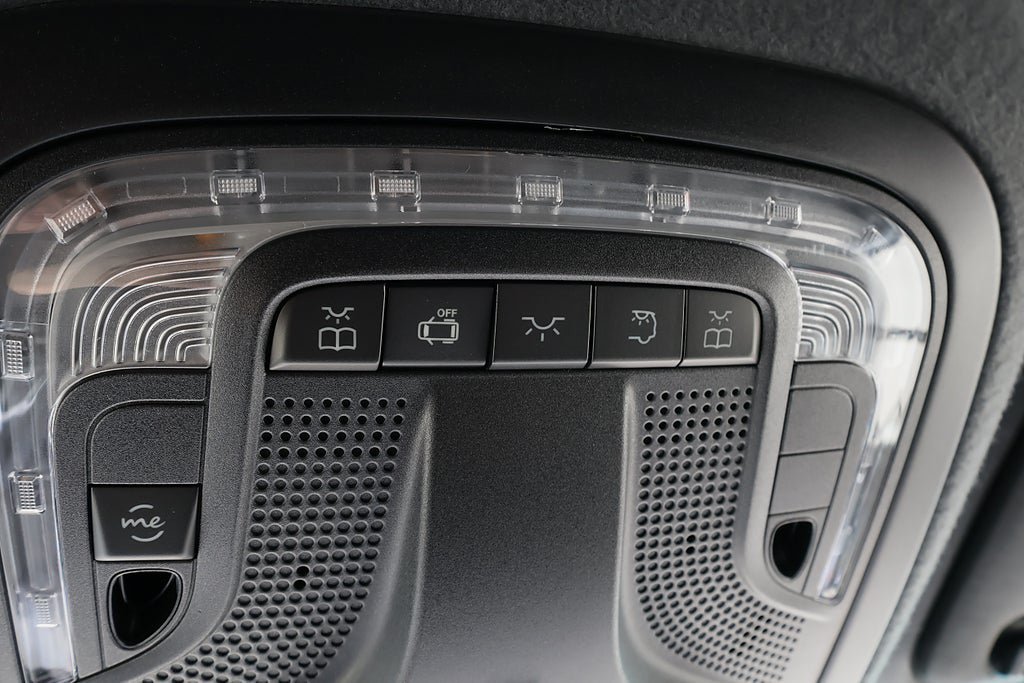 Vehicle Image 24