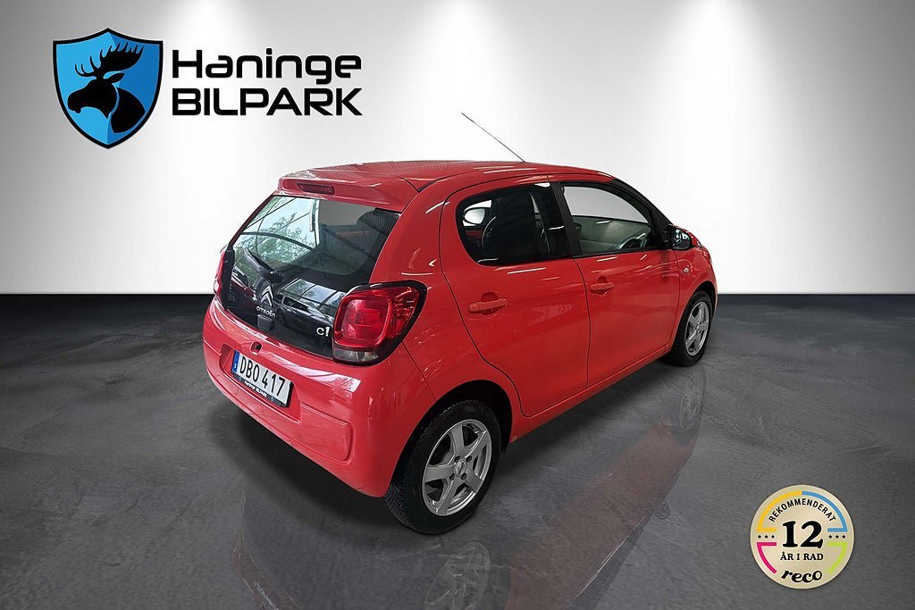 Vehicle Image 6