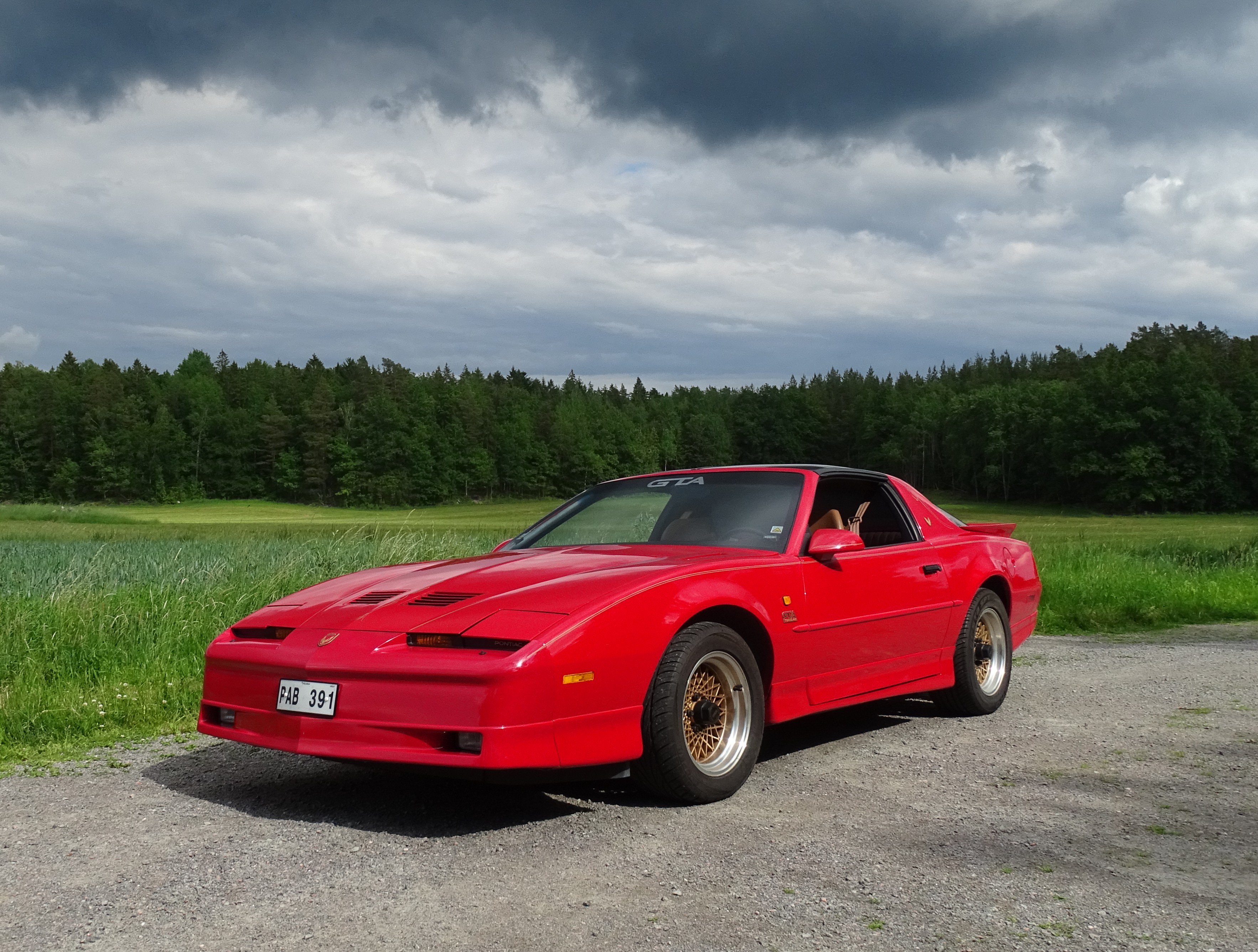 Vehicle Image 23