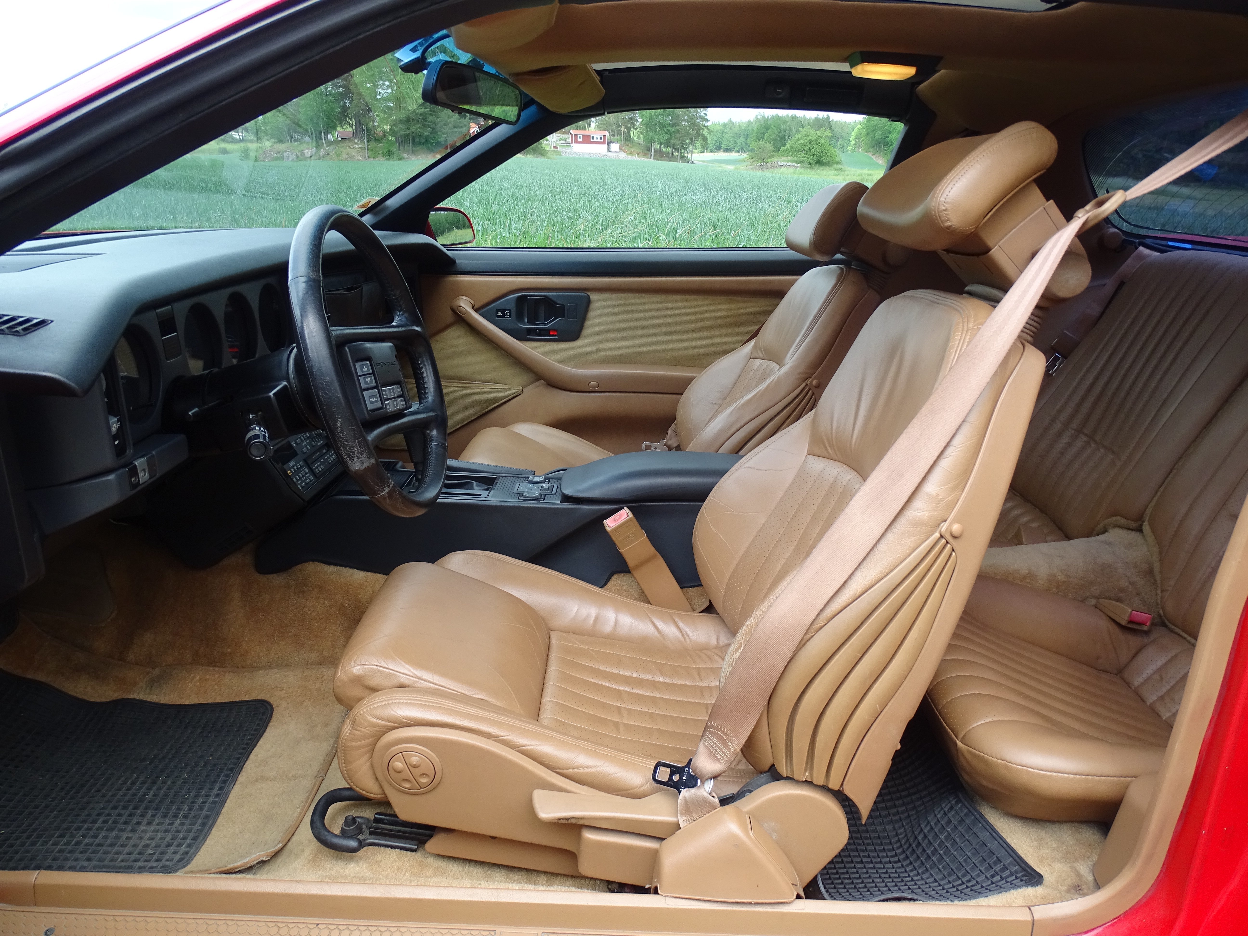 Vehicle Image 27