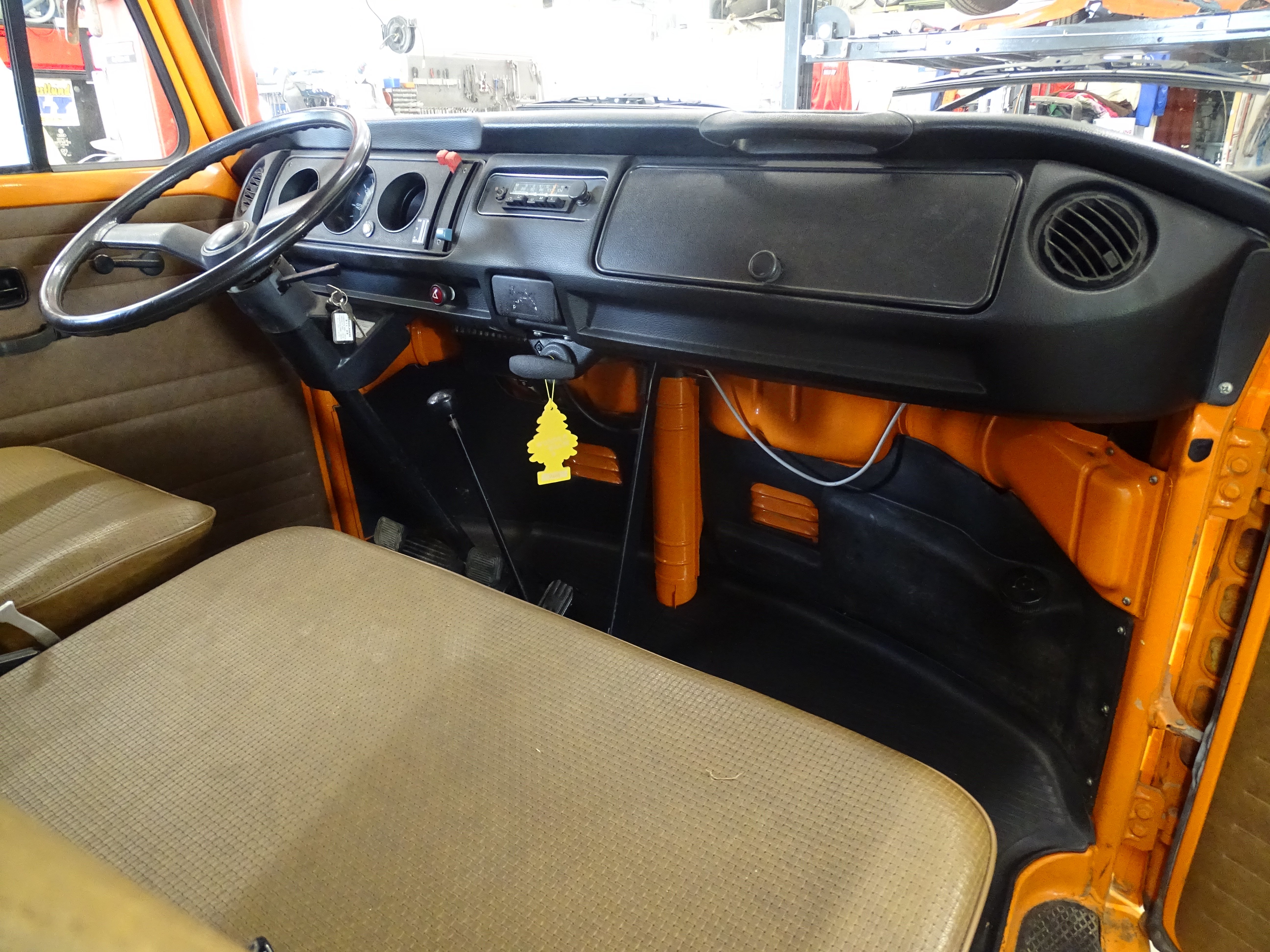 Vehicle Image 39