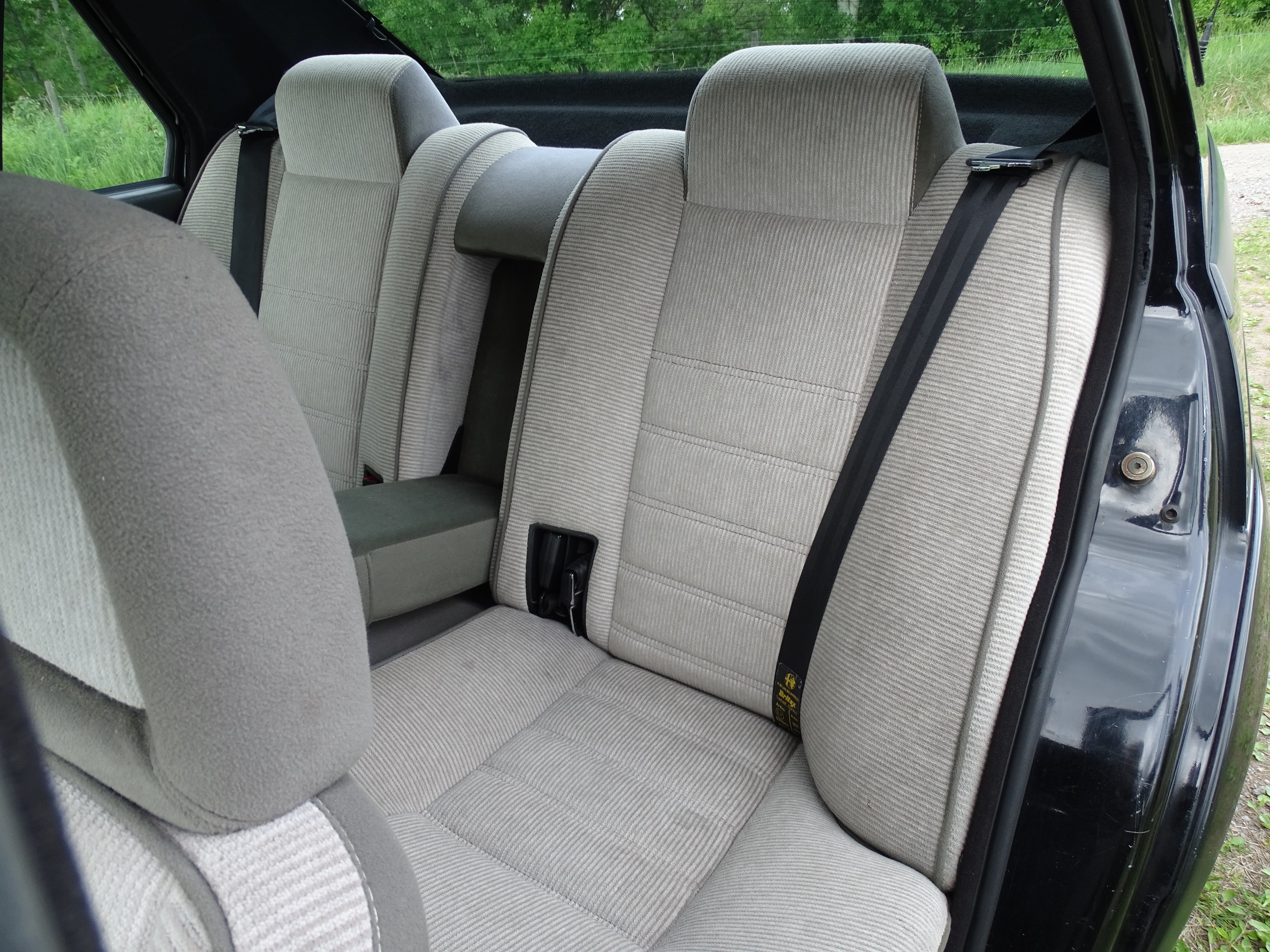 Vehicle Image 38