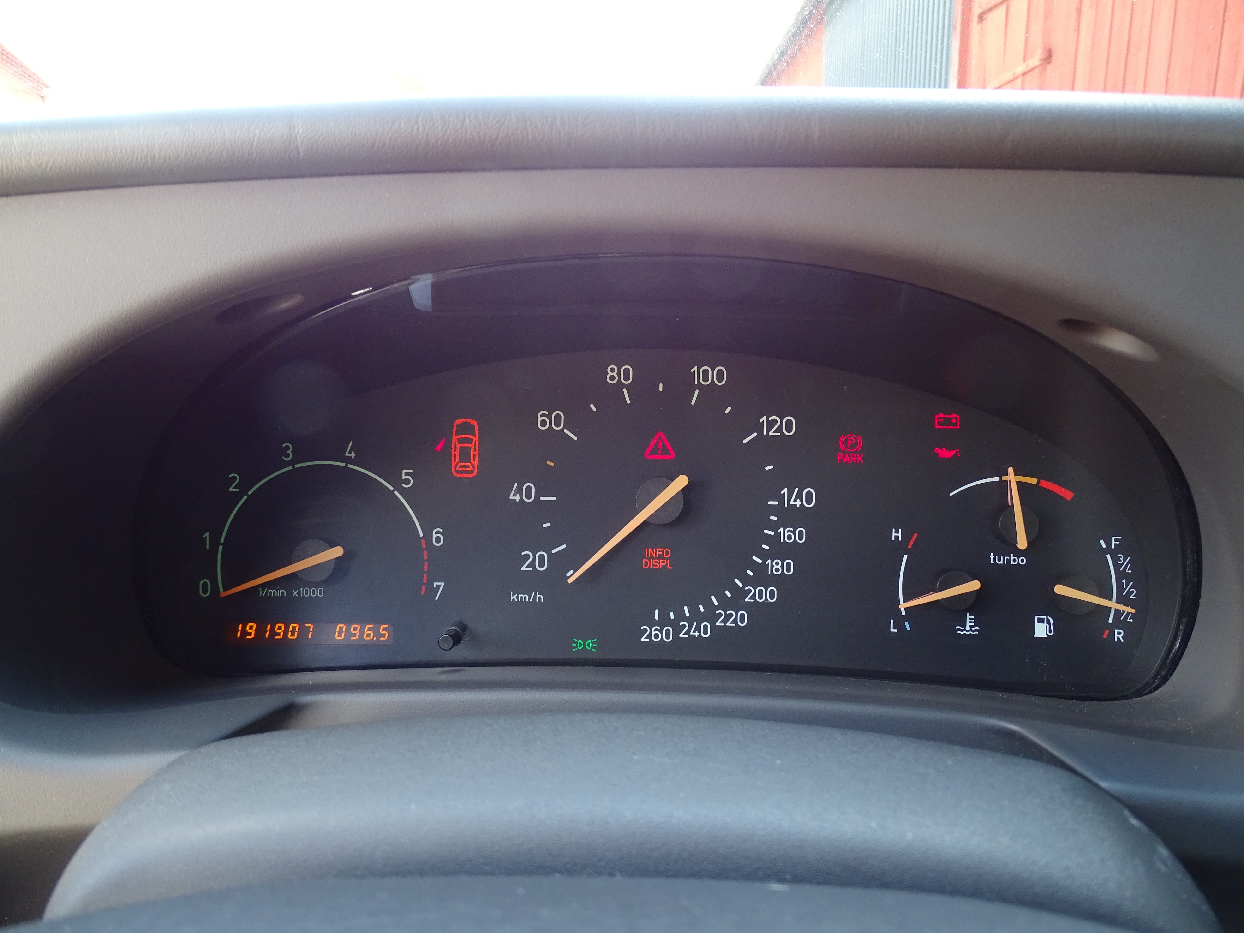 Vehicle Image 40