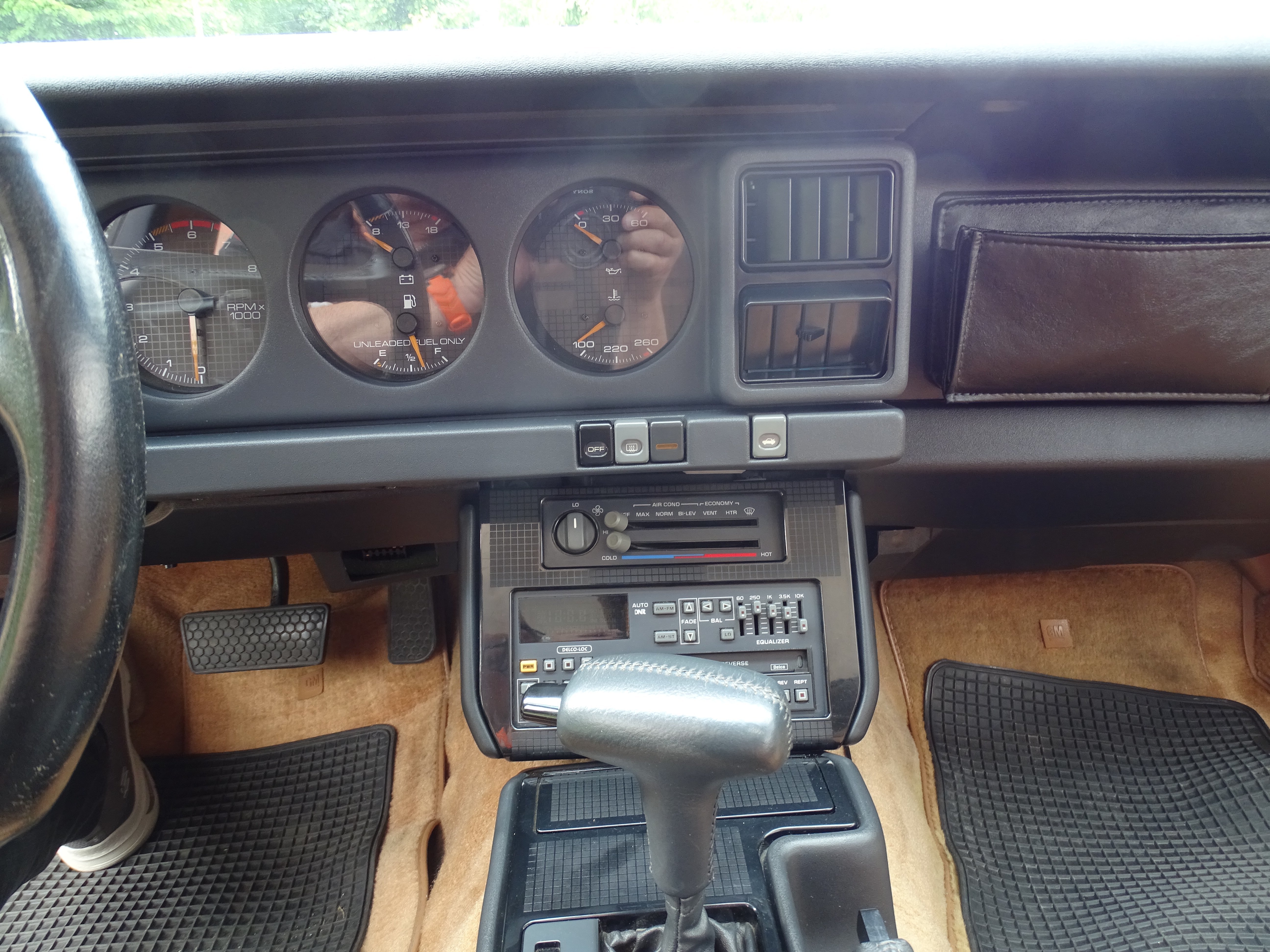 Vehicle Image 42