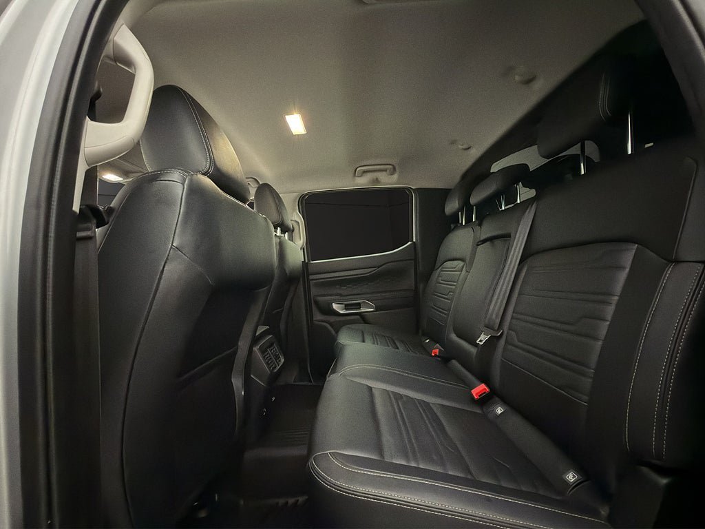 Vehicle Image 36