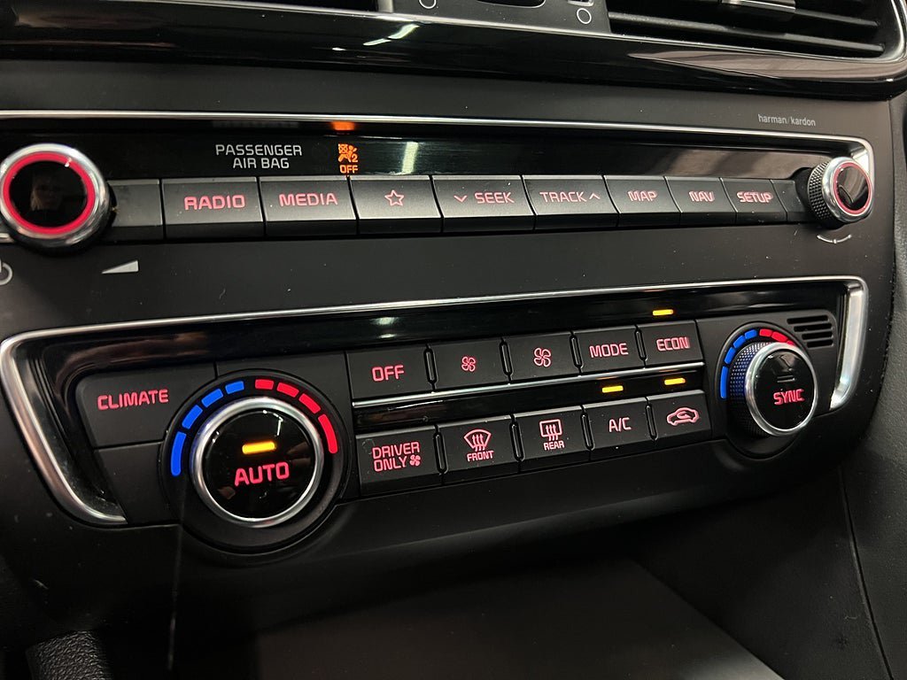 Vehicle Image 28