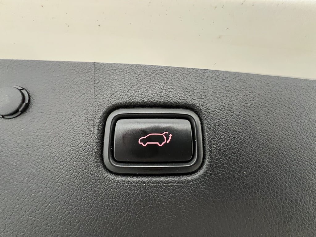 Vehicle Image 33