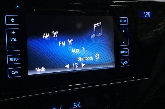 Vehicle Image 22