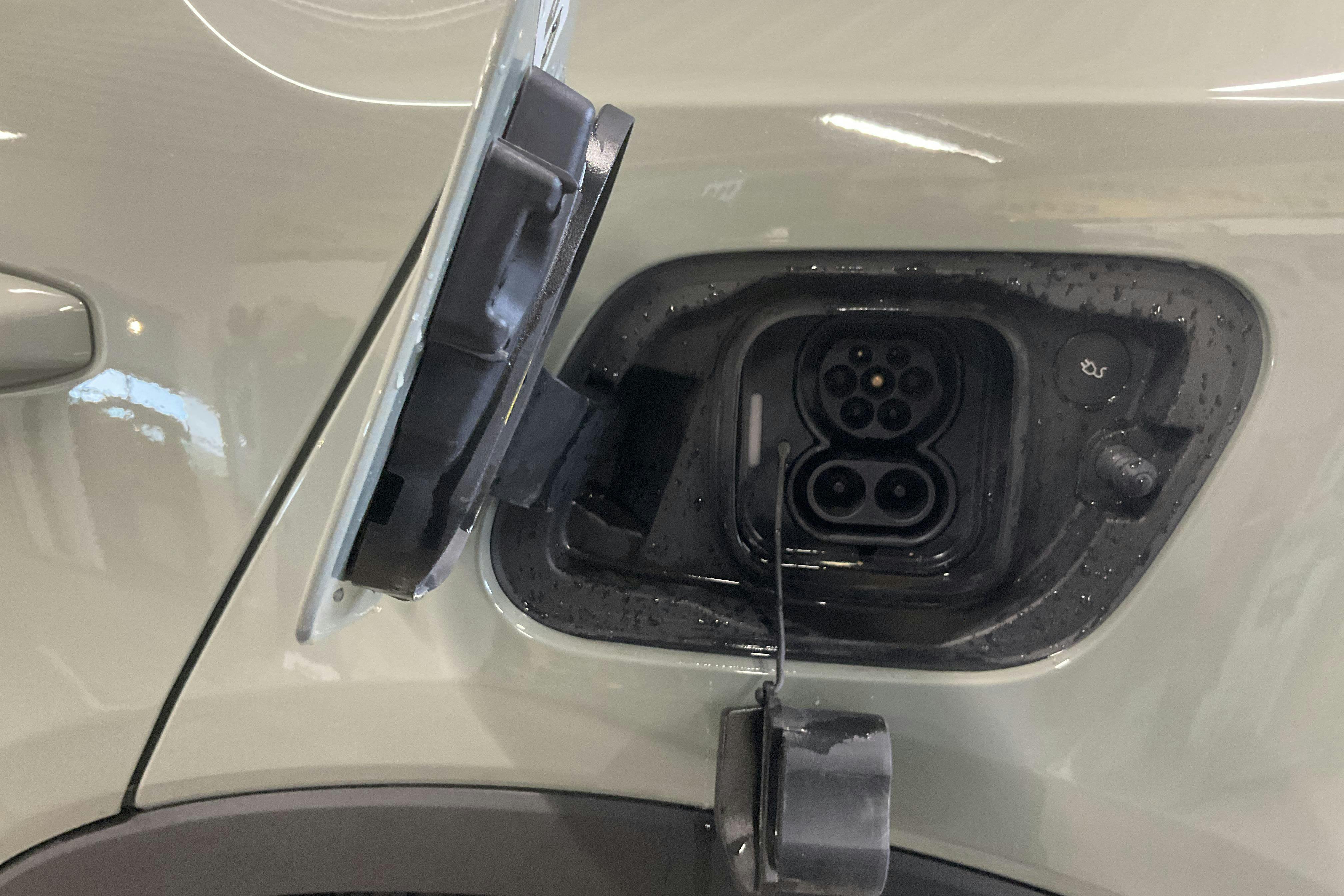 Vehicle Image 20
