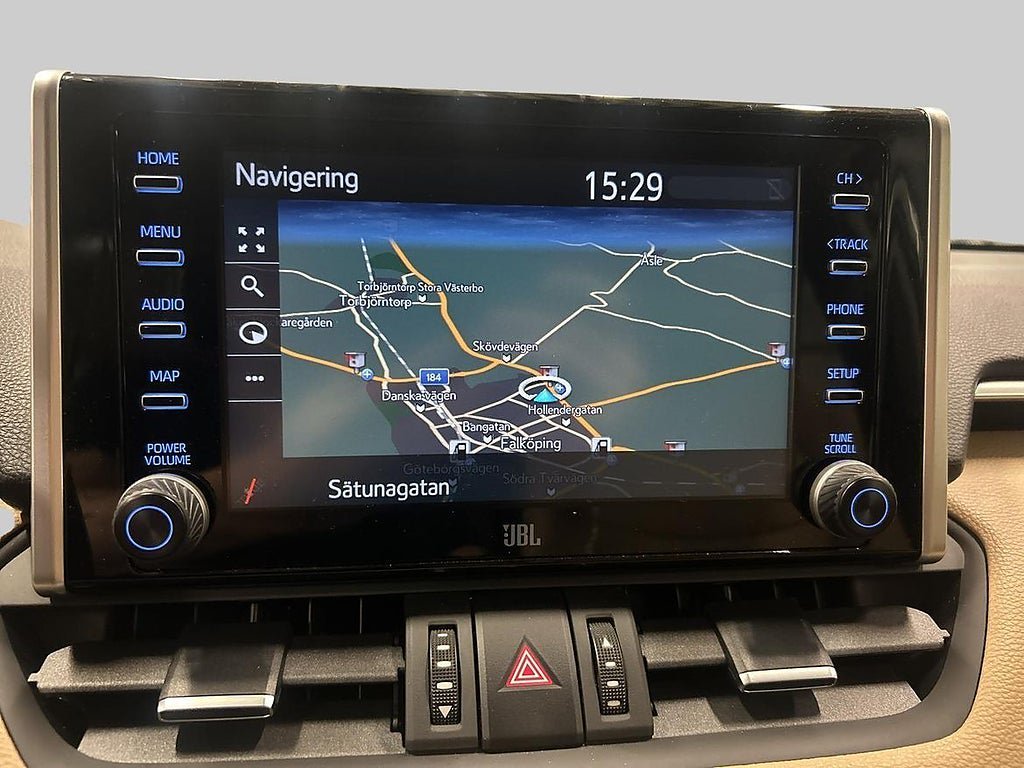Vehicle Image 17
