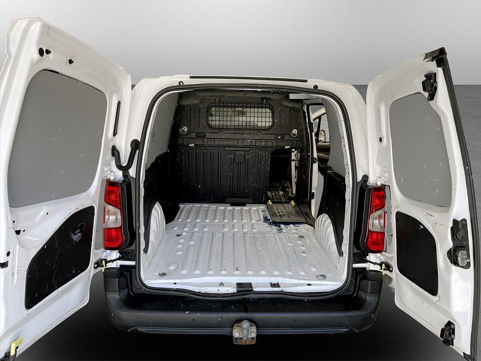 Vehicle Image 20