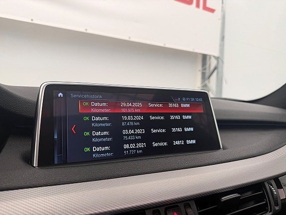 Vehicle Image 30