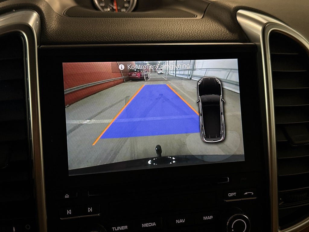 Vehicle Image 17