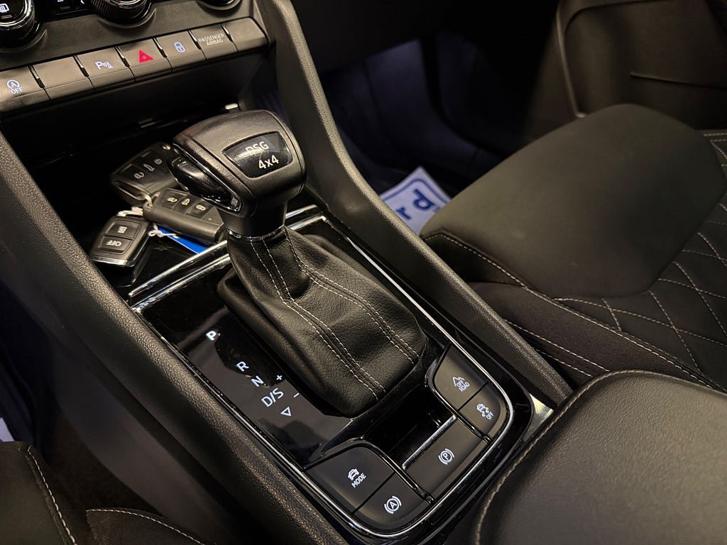 Vehicle Image 18