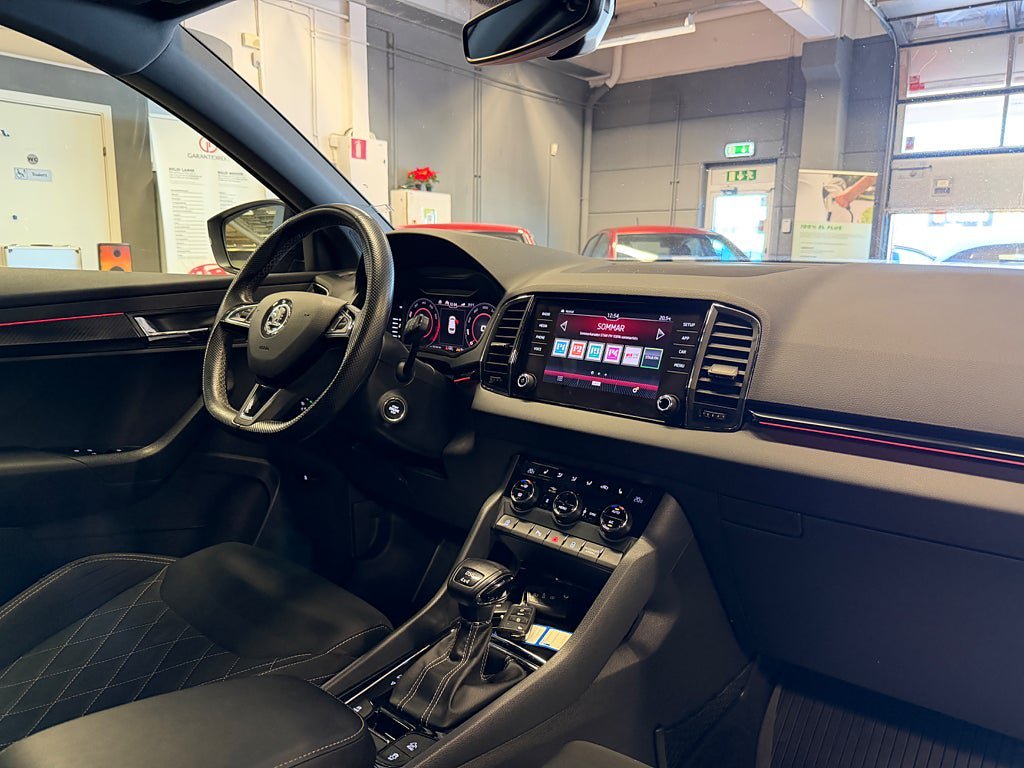 Vehicle Image 23