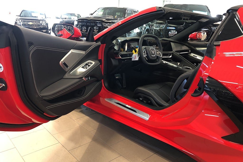 Vehicle Image 13