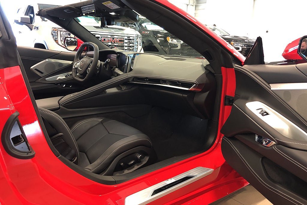 Vehicle Image 15