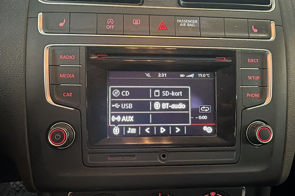 Vehicle Image 15