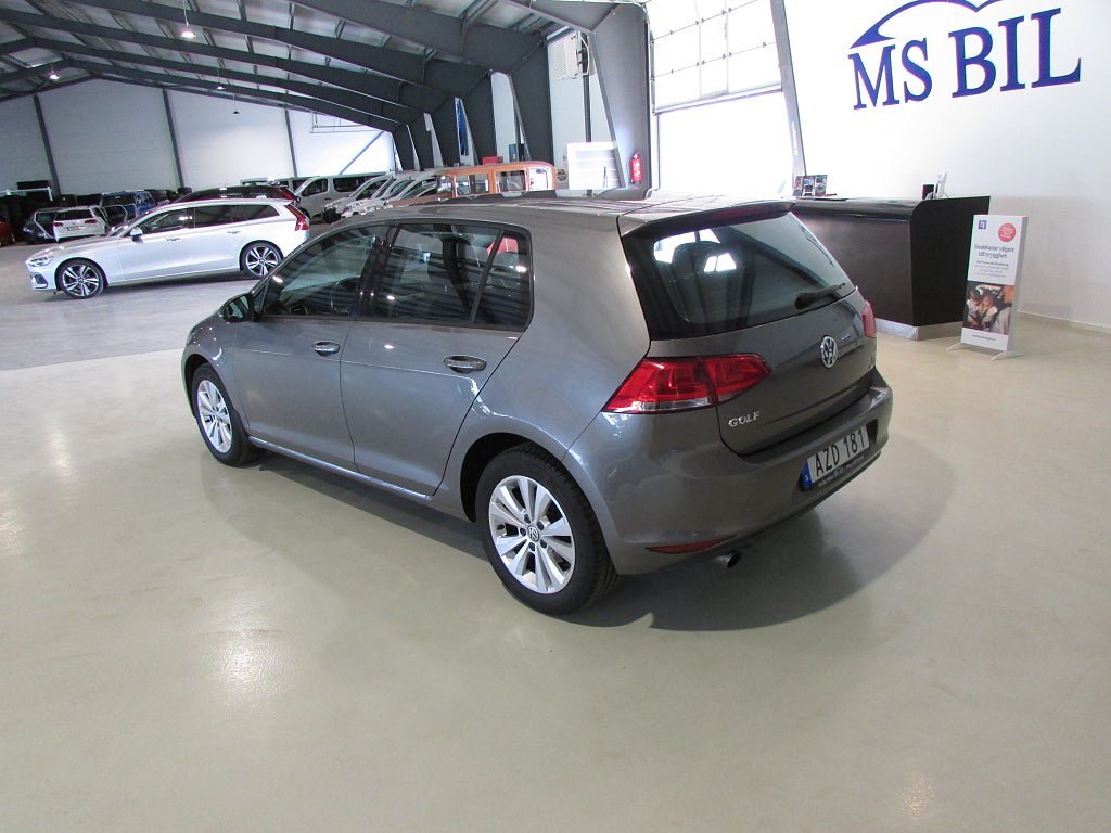 Vehicle Image 7