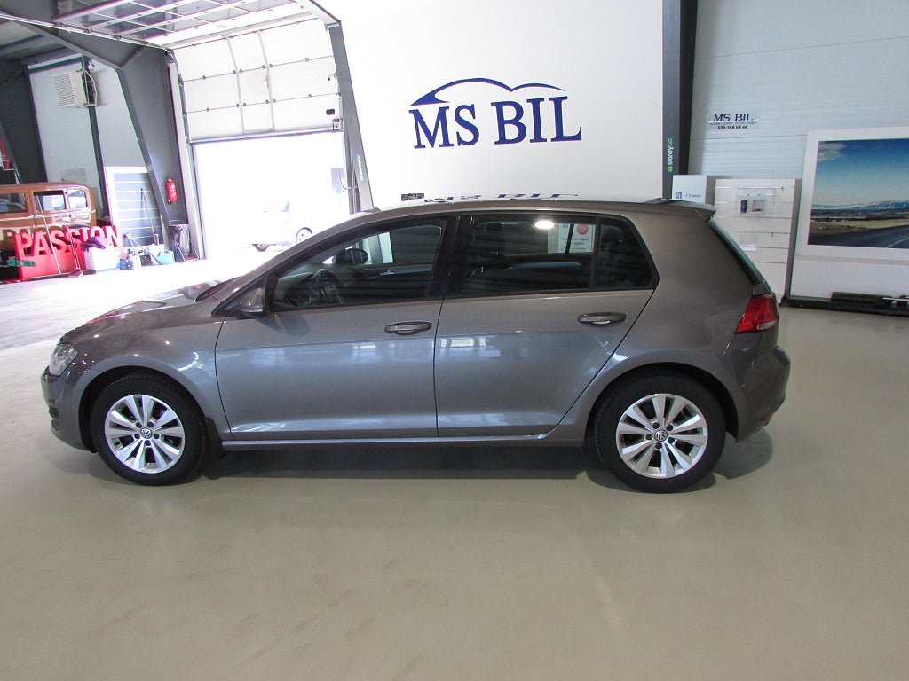 Vehicle Image 8