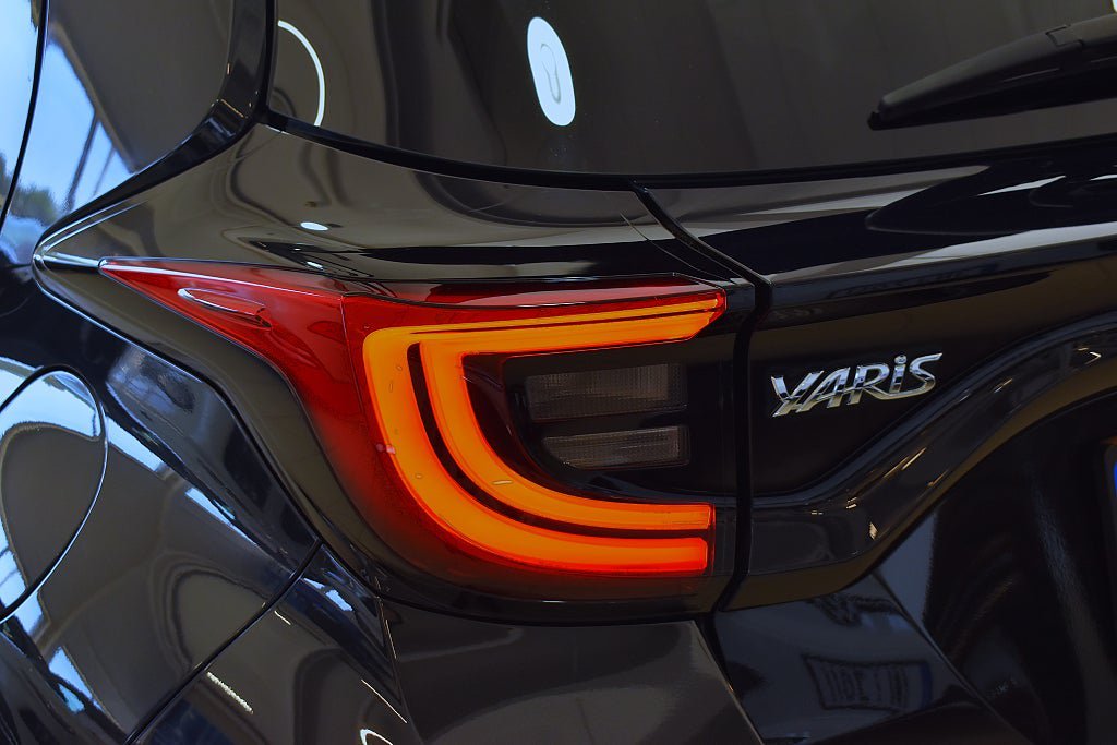 Vehicle Image 22