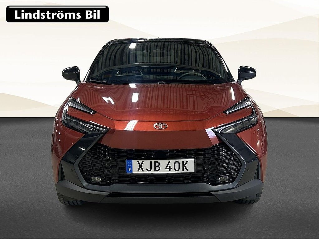 Vehicle Image 10
