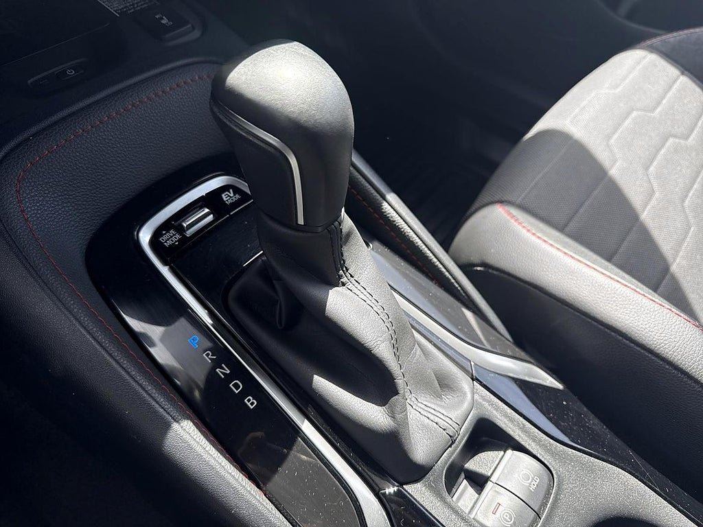 Vehicle Image 18