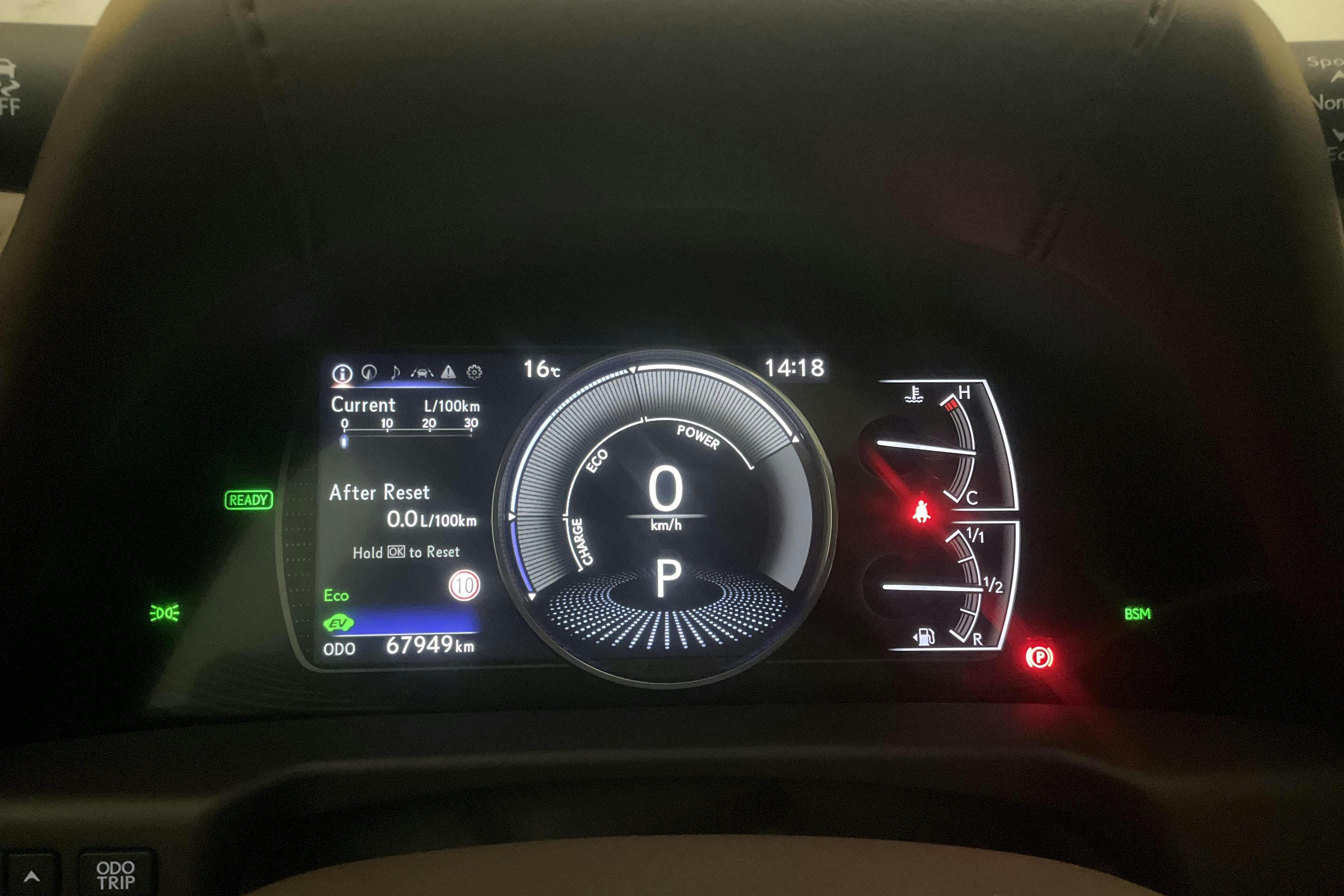 Vehicle Image 10