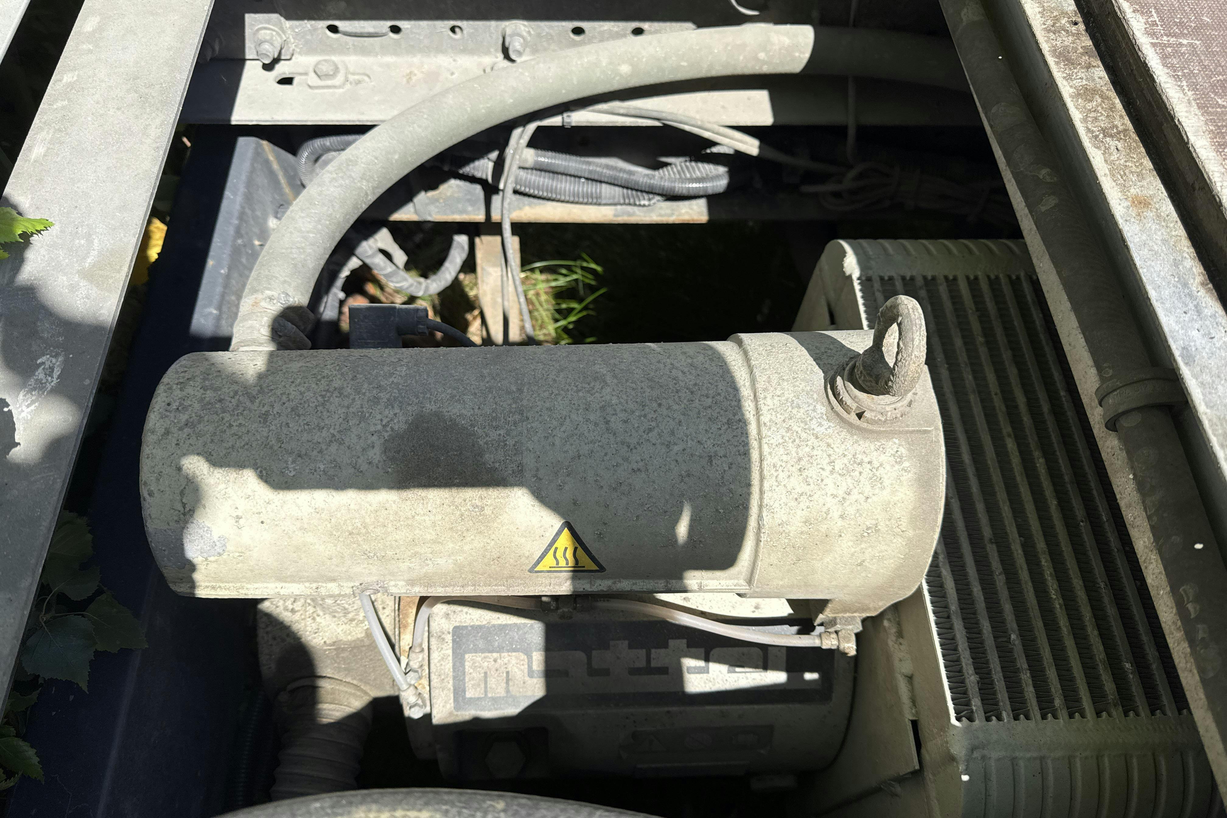 Vehicle Image 17