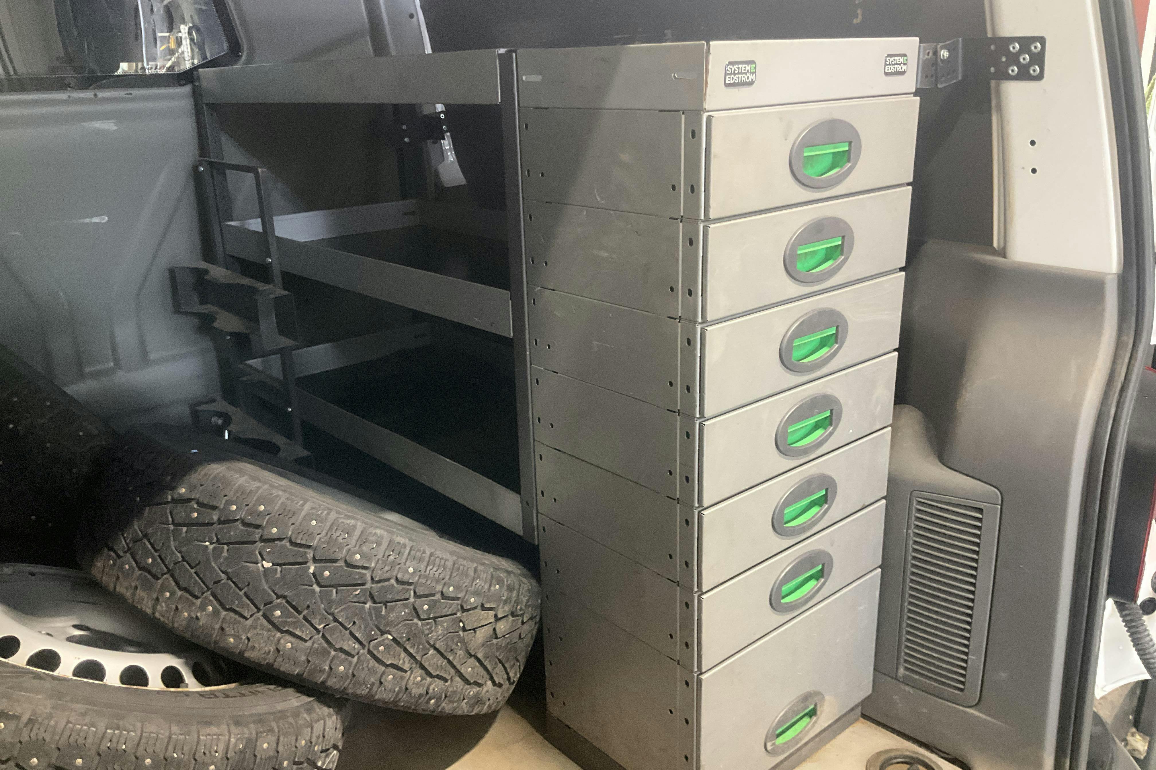 Vehicle Image 14