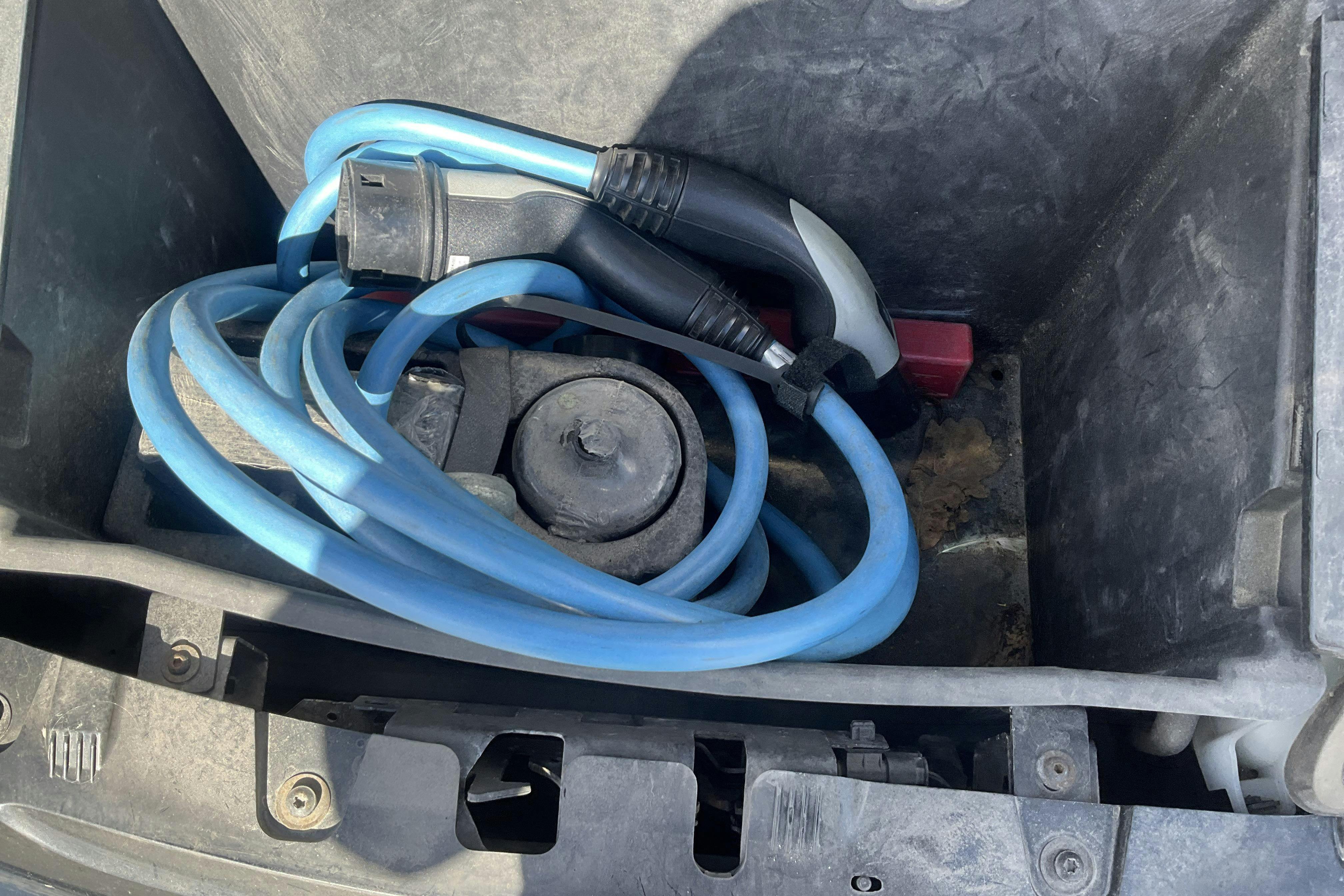 Vehicle Image 13